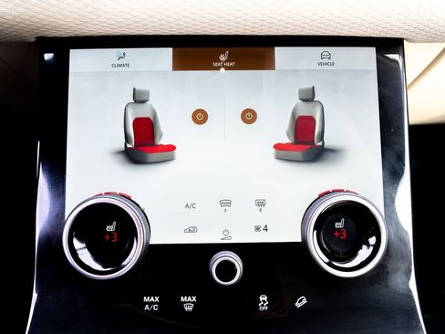 Certified 2023 Land Rover Range Rover Velar S image 31