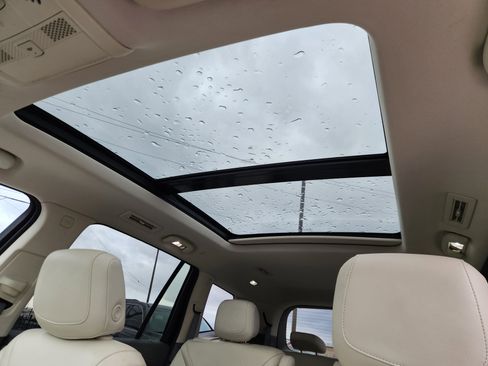 Used 2020 Cadillac XT6 Premium Luxury image 15