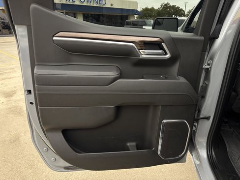 Used 2025 Chevrolet Silverado 1500 RST image 19