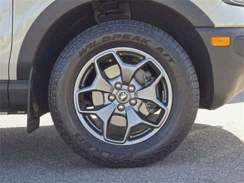 Used 2024 Ford Bronco Sport Badlands image 12