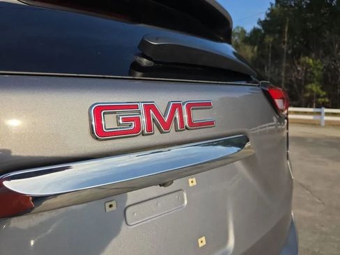 Used 2018 GMC Terrain SLE image 9