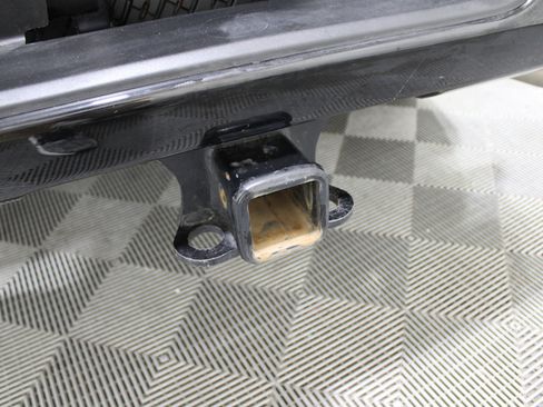 Used 2024 Chevrolet Silverado 2500 Custom w/ Custom Value Package image 32