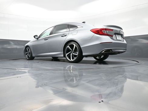 Certified 2022 Honda Accord Sport image 31