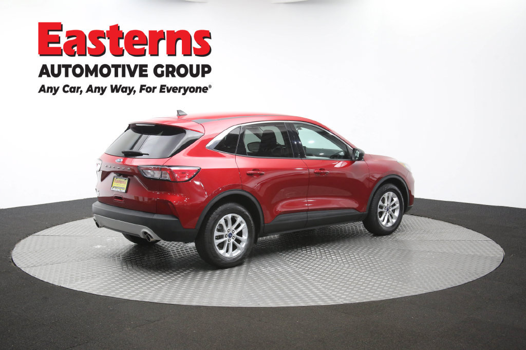 Used 2022 Ford Escape SE w/ Convenience Package FWD image 44