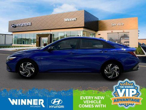 New 2025 Hyundai Elantra Sport image 3