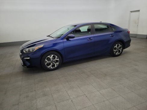 Used 2021 Kia Forte LXS image 2