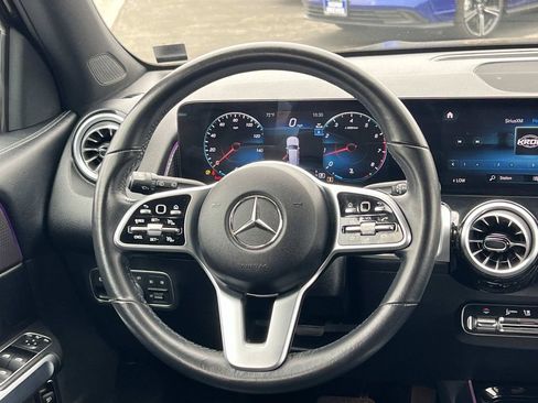 Used 2023 Mercedes-Benz GLB 250 image 8