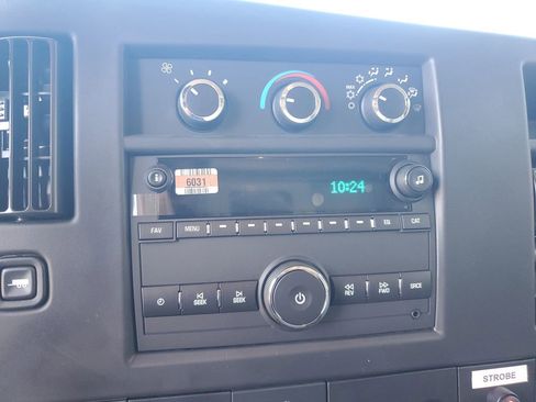 New 2025 Chevrolet Express 3500 w/ Power Convenience Package image 23