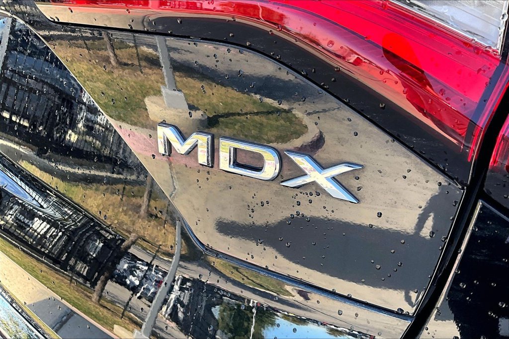 Used 2024 Acura MDX w/ Technology Package FWD image 37