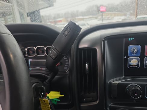 Used 2018 Chevrolet Silverado 1500 LT w/ All Star Edition image 23