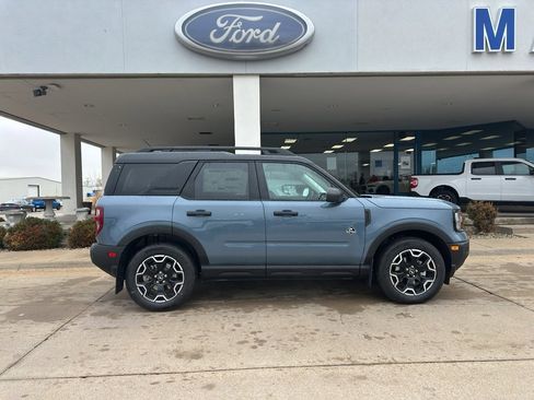 New 2026 Ford Bronco Sport Outer Banks image 7