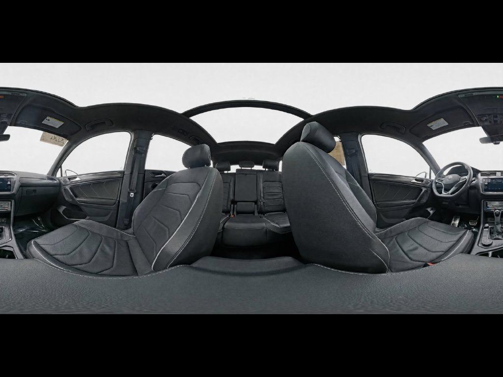 Certified 2024 Volkswagen Tiguan SEL R-Line AWD/4WD image 20