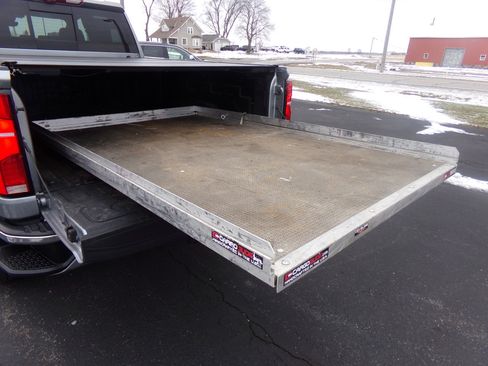 Used 2024 Chevrolet Silverado 3500 LTZ w/ LTZ Premium Package image 18