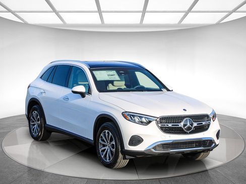New 2026 Mercedes-Benz GLC 300 image 5