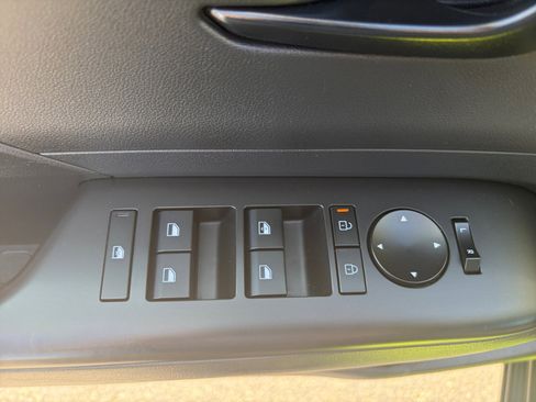 Used 2025 Hyundai Kona SEL AWD/4WD image 14