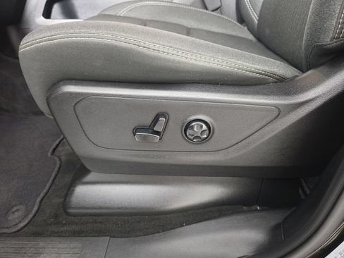 Used 2019 RAM 1500 Big Horn AWD/4WD image 21