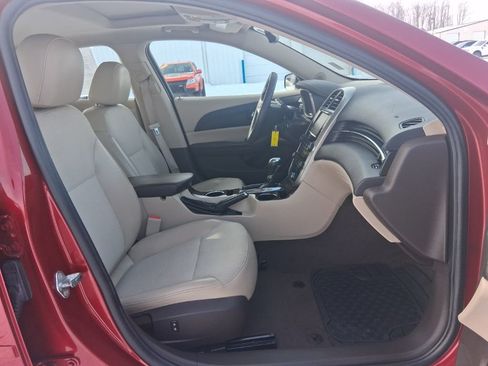 Used 2014 Chevrolet Malibu LT image 15
