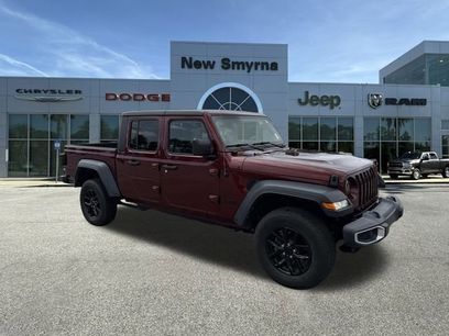 Used 2021 Jeep Gladiator Sport