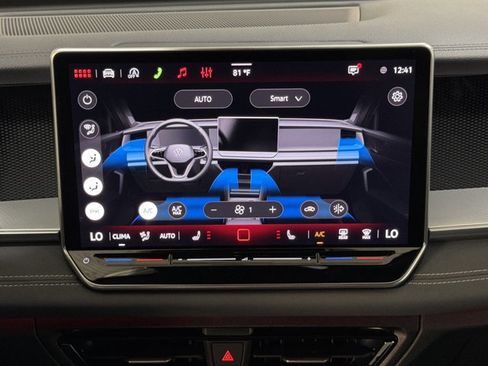 New 2026 Volkswagen Tiguan SE R-Line AWD/4WD image 33