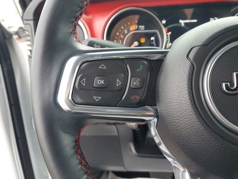 Used 2023 Jeep Wrangler Unlimited Rubicon w/ LED Lighting Group image 19