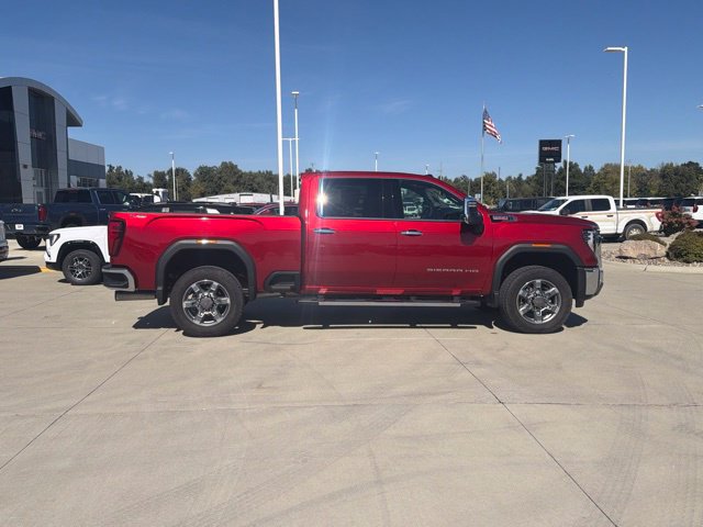 Used 2025 GMC Sierra 2500 SLT w/ SLT Premium Package AWD/4WD image 6