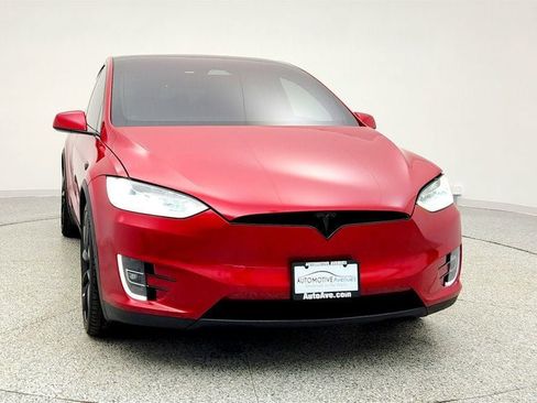 Used 2019 Tesla Model X 100D image 2