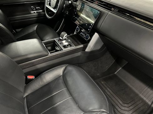 Used 2023 Land Rover Range Rover First Edition image 32