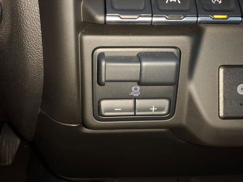 Used 2025 Chevrolet Silverado 1500 Custom Trail Boss image 22