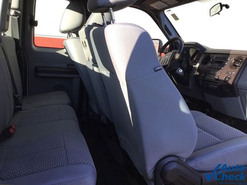 Used 2016 Ford F250 XL w/ Power Equipment Group image 39