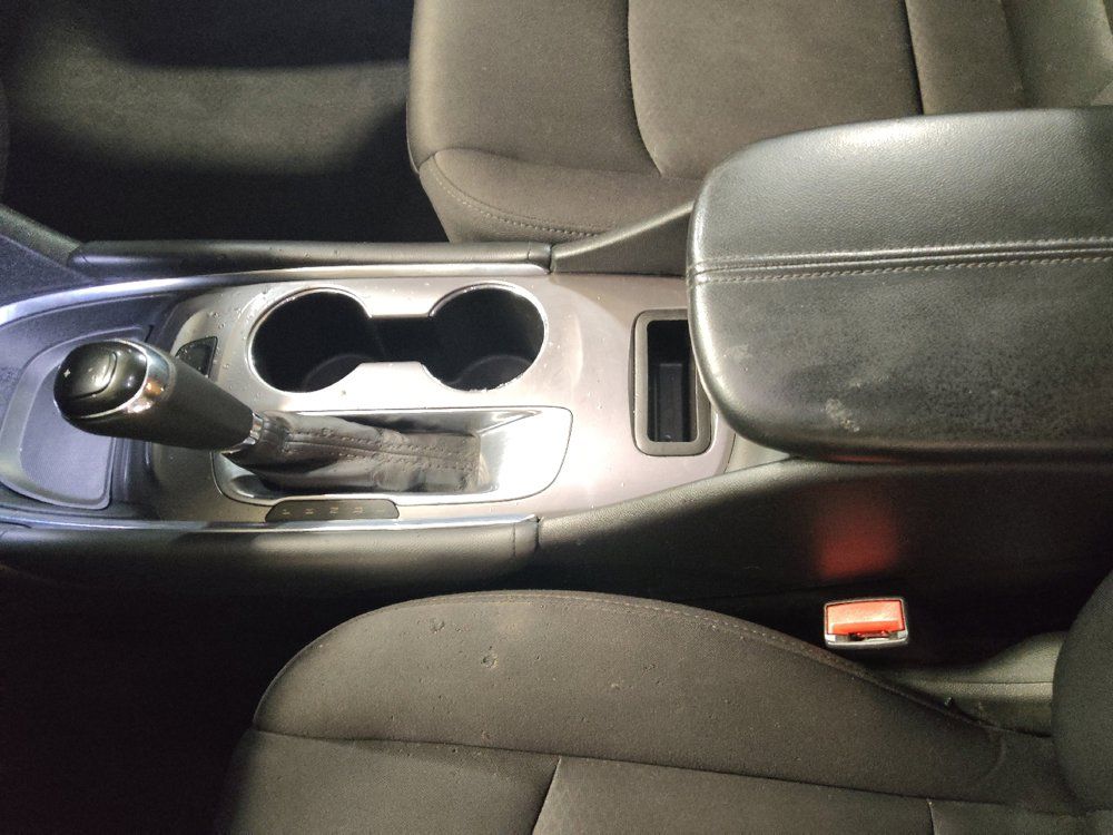 Used 2018 Chevrolet Malibu LT FWD image 26