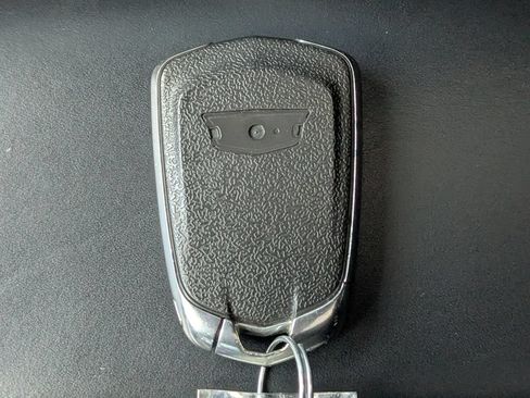 Used 2018 Cadillac XTS Luxury FWD image 29