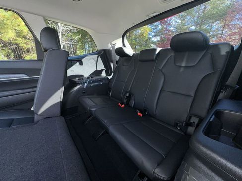 New 2025 Kia Telluride EX image 26