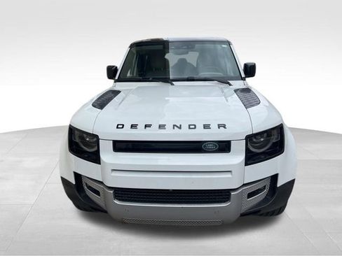 Used 2020 Land Rover Defender 110 HSE AWD/4WD image 2