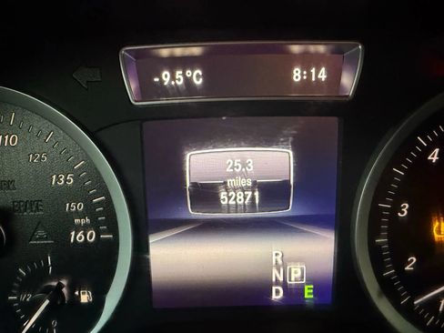 Used 2018 INFINITI QX30 Sport image 11