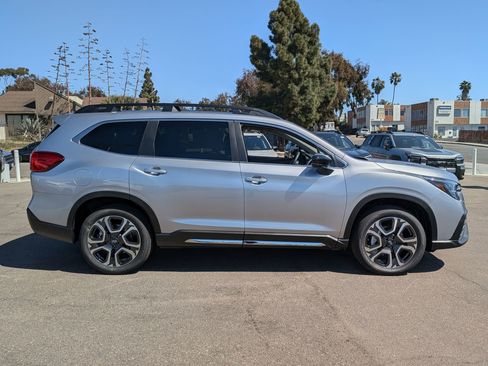 New 2026 Subaru Ascent Limited AWD/4WD image 5