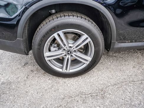 Used 2021 Mercedes-Benz GLC 300 GLC 300 image 6