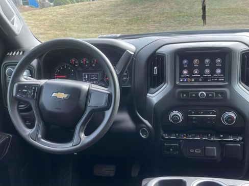 Used 2024 Chevrolet Silverado 2500 Custom w/ Custom Value Package AWD/4WD image 12