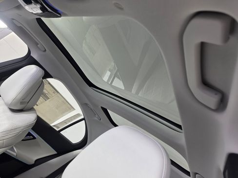 New 2026 Mercedes-Benz E 350 Sedan image 9
