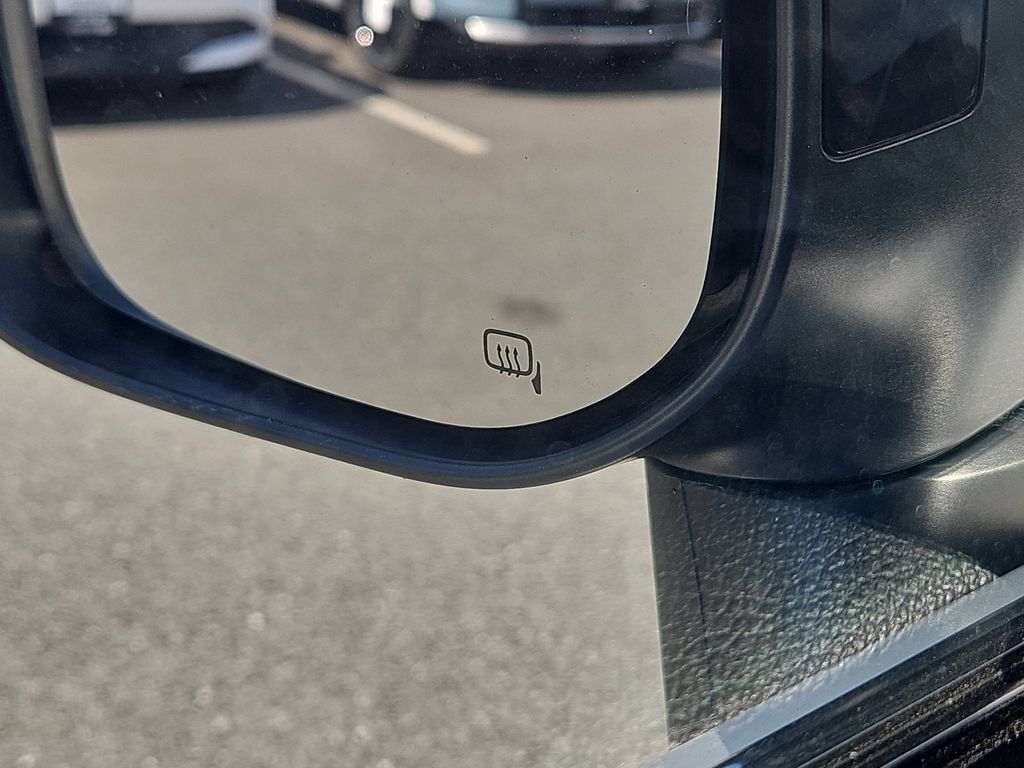Used 2019 Subaru Outback 2.5i Limited AWD/4WD image 23