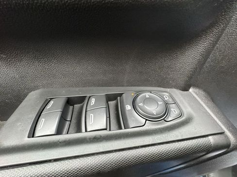 Used 2024 Chevrolet Silverado 1500 Custom image 13