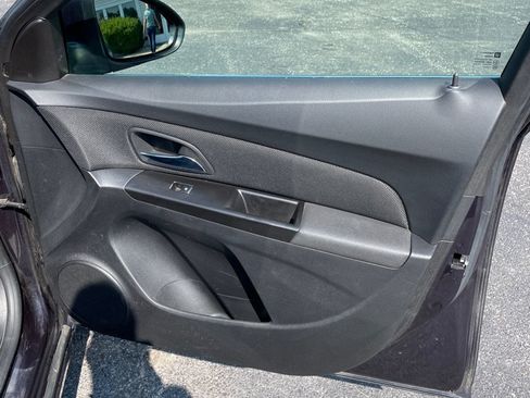Used 2014 Chevrolet Cruze LT FWD image 20