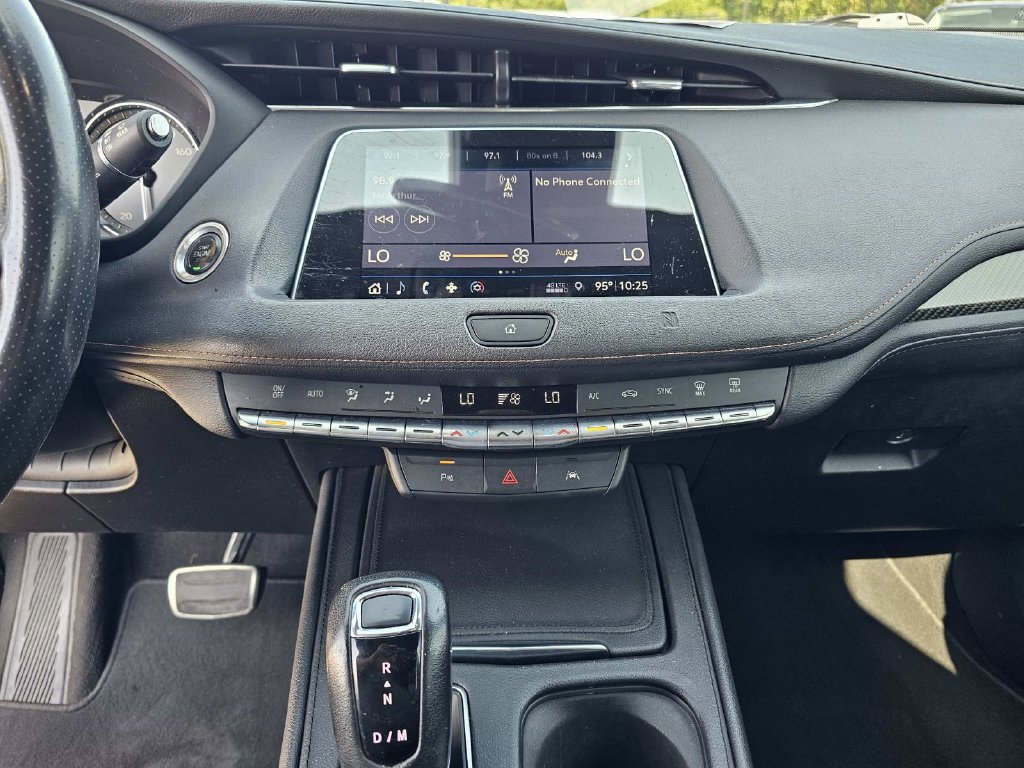 Used 2019 Cadillac XT4 Sport w/ Driver Awareness Package FWD image 29