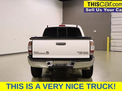 Used 2015 Toyota Tacoma PreRunner w/ SR5 Package RWD image 7