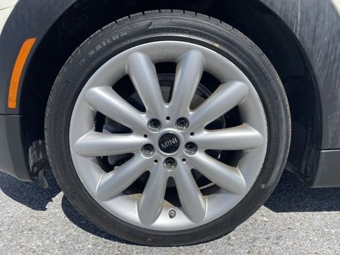 Used 2019 MINI Cooper S image 28