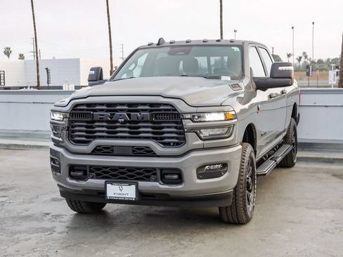 New 2026 RAM 2500 Big Horn AWD/4WD image 4