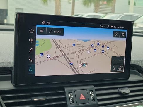 Certified 2022 Audi Q5 2.0T Premium Plus w/ Premium Plus Package image 26