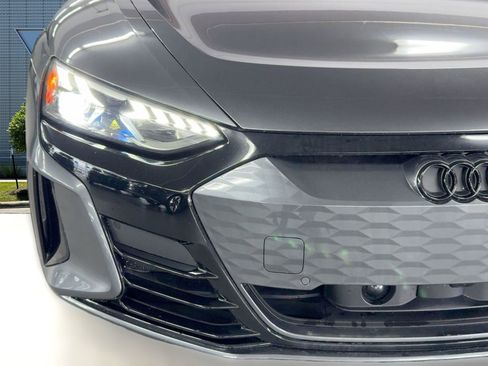 Used 2023 Audi e-tron GT Premium Plus w/ Performance Package image 11