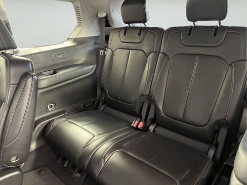 Used 2022 Jeep Grand Cherokee L Limited AWD/4WD image 22