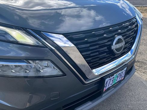 Used 2022 Nissan Rogue SV AWD/4WD image 31