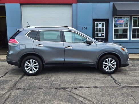 Used 2016 Nissan Rogue SV w/ SV Premium Package AWD/4WD image 1
